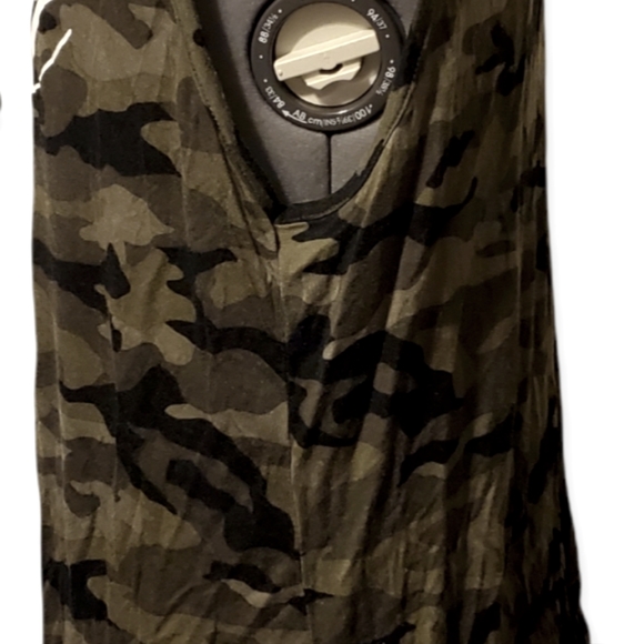 NWOT No Boundaries Camouflage Blouse Junior 2xl - Picture 4 of 5